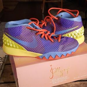 Nike Kyrie 1 Saturday GS